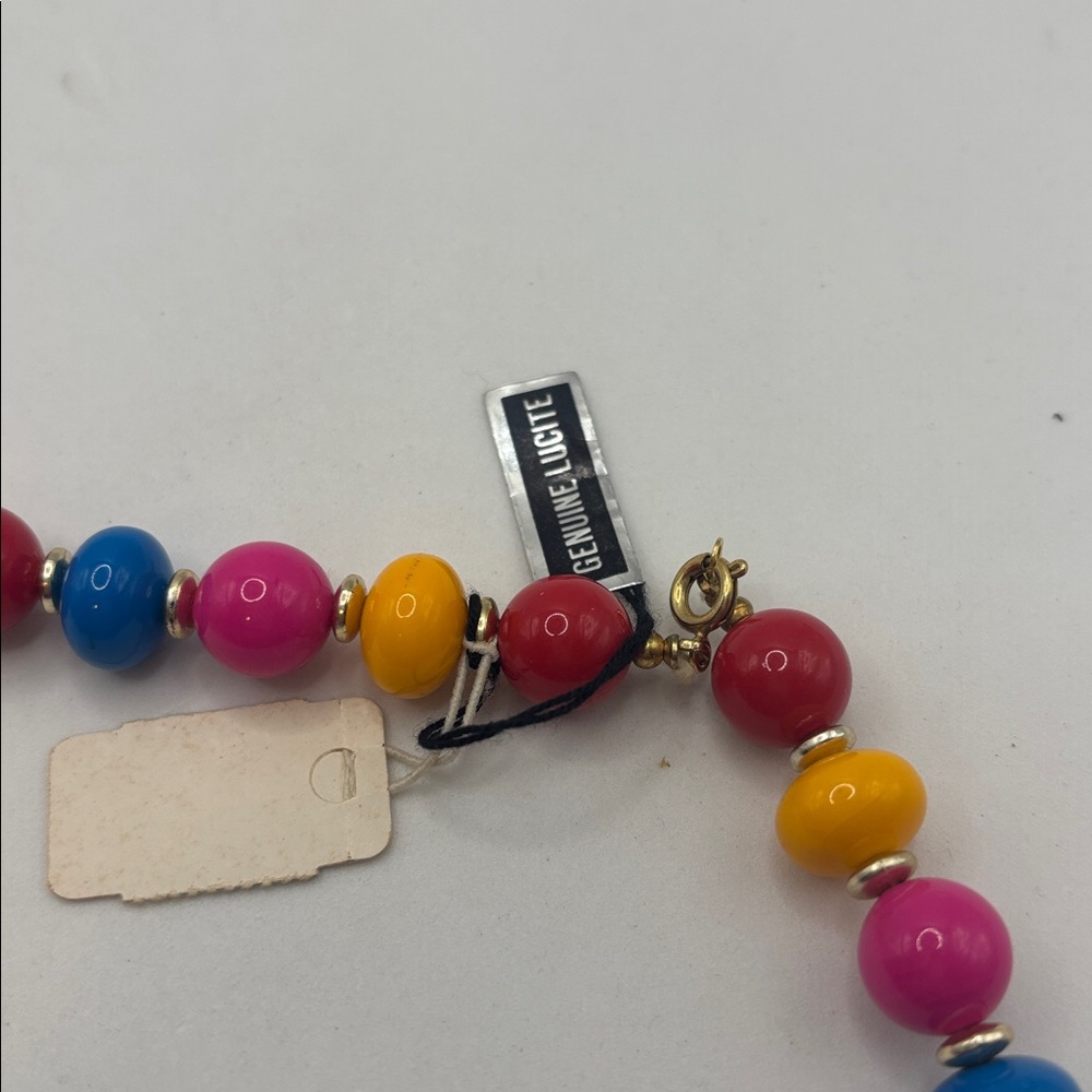 VTG Multi Colorful Beaded Genuine Lucite Necklace Jewel tone gold accents NWT - Picture 2 of 10